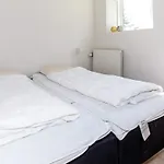 Дом отдыха 4 Person In